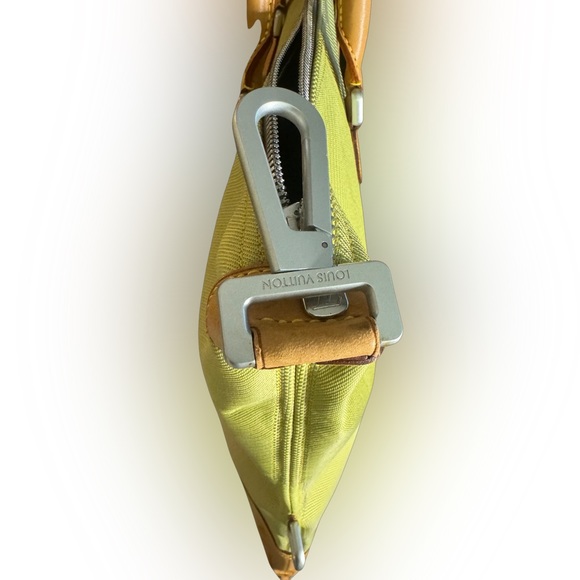 Louis Vuitton Lv America's Cup Yellow Canvas Convertible Tote (Pre-Owned) - Picture 5 of 17